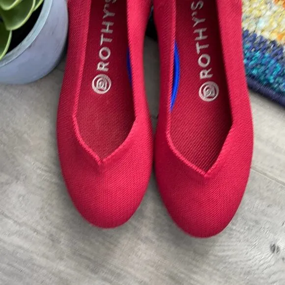 Rothys red  round toe size 7 flat woman’s flat