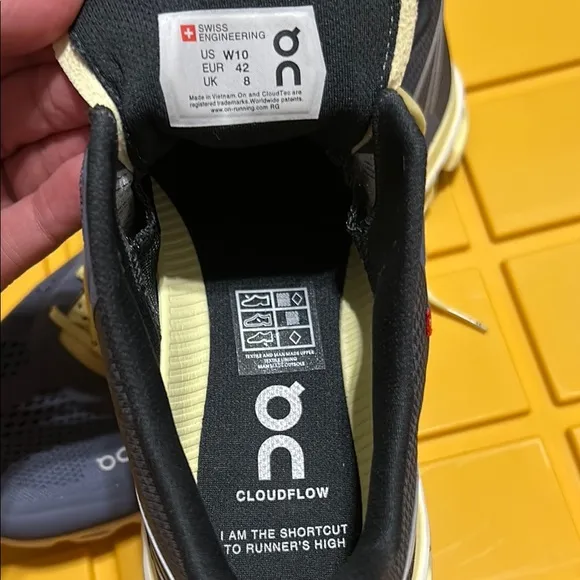 Running Men's Shoes - Blue and Yellow