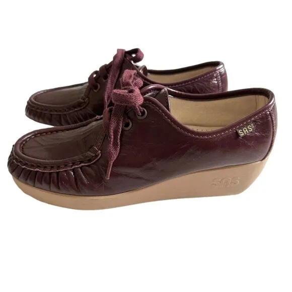 SAS Siesta Loafer Shoe Burgundy Leather Lace Up Hand Sewn Moccasin Shoe Size 6.5