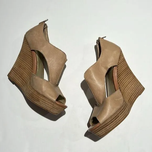 Seychelles Tan Leather Tall Wedge Peep Toe Sandal Size 7.5.   B61