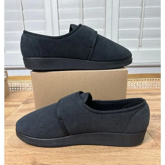 Silververts Unisex Soft Wide Adjustable Black Slippers Size 10 M 12 W NWOB Comfy