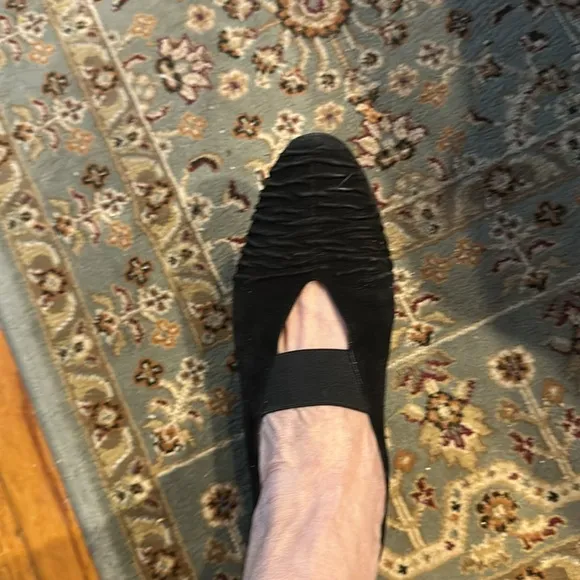 Size 38 Thierry roubtin shoes