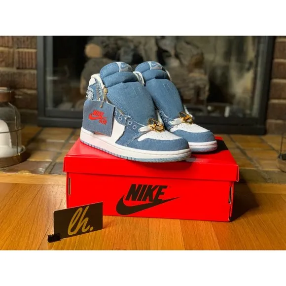 Size 5.5 W Air Jordan 1 High OG “Denim” Athletic Sneakers DM9036-104