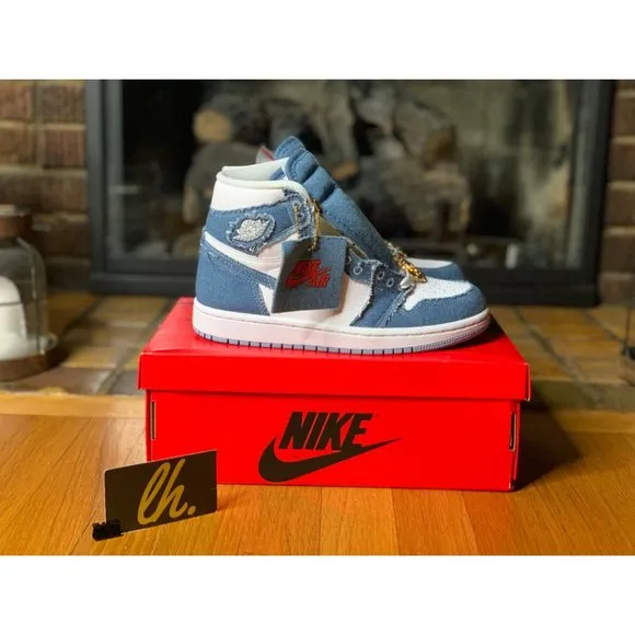 Size 5.5 W Air Jordan 1 High OG “Denim” Athletic Sneakers DM9036-104