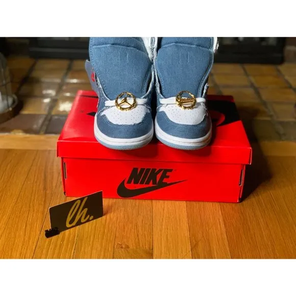 Size 5.5 W Air Jordan 1 High OG “Denim” Athletic Sneakers DM9036-104