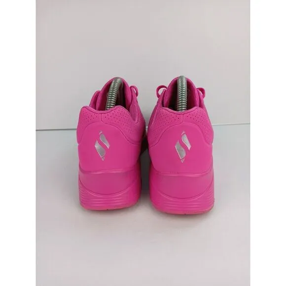 Skechers Kid's Girls Size  4 Street Uno Gen1-Neon Glow Sneaker Hot Pink