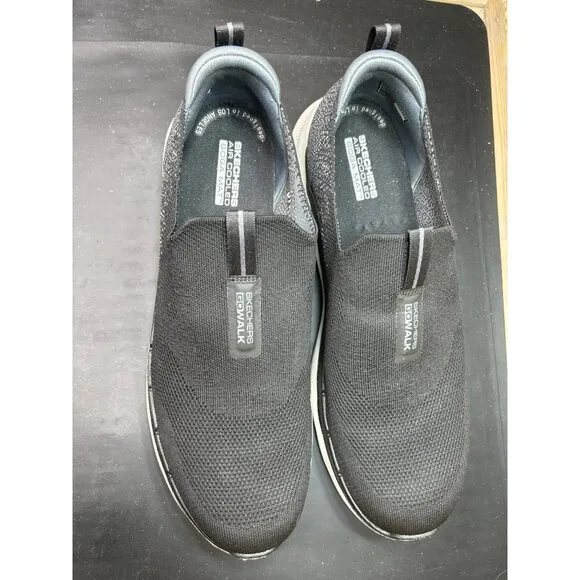 Skechers Mens Black Slip-On Sneakers Air Cooled Goga Mat Hyper Pillars Stretch F