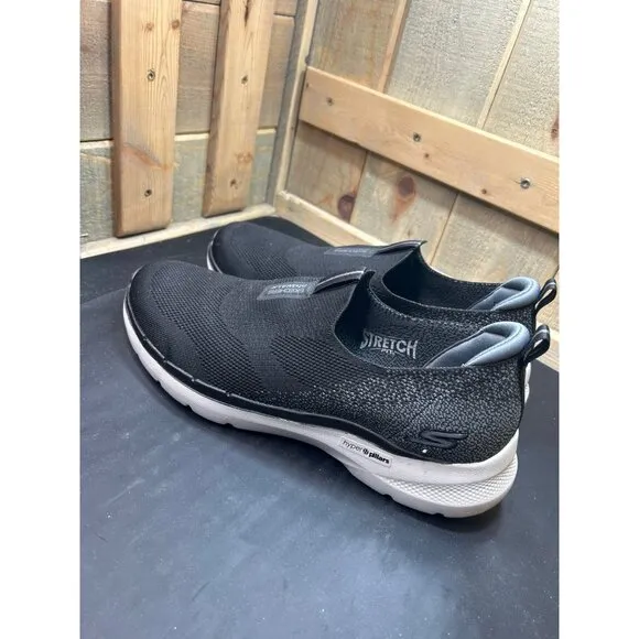 Skechers Mens Black Slip-On Sneakers Air Cooled Goga Mat Hyper Pillars Stretch F