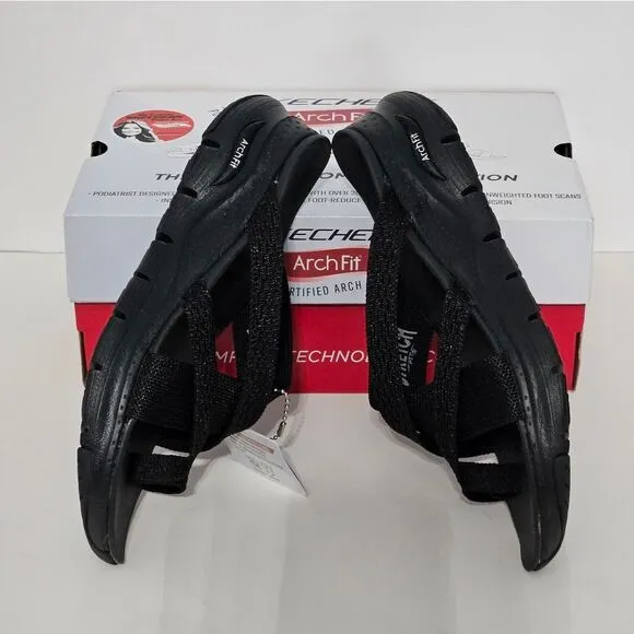 🩴Skechers, Womens, Arch Fit sandals in black. NWT-Size 6