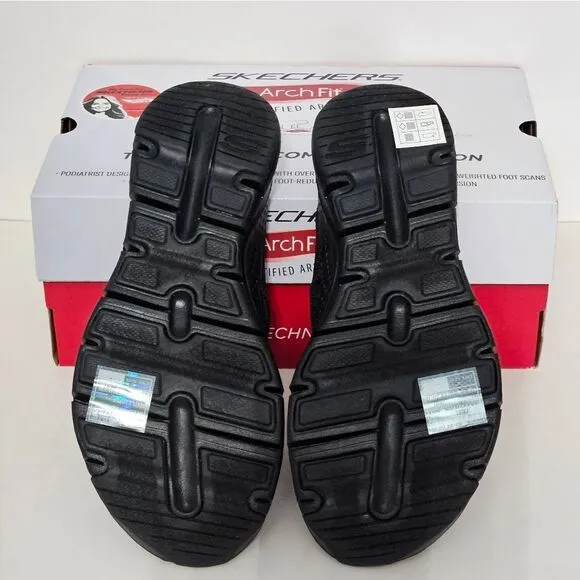🩴Skechers, Womens, Arch Fit sandals in black. NWT-Size 6