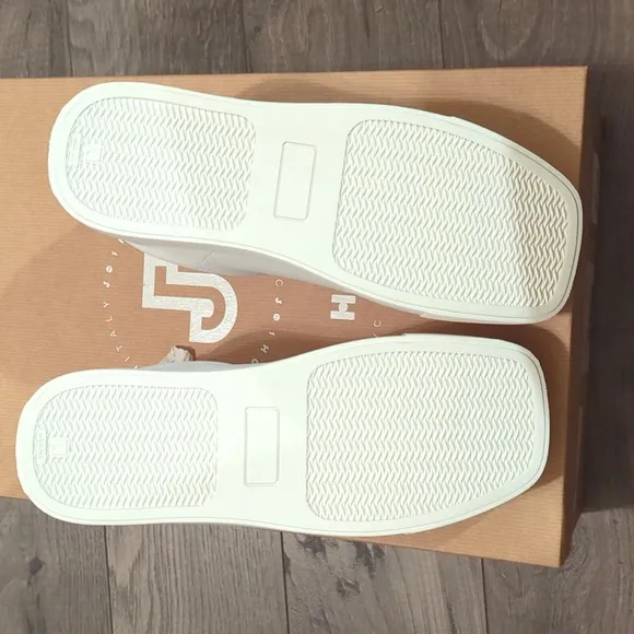 Sneakers by Joshua*s Heart of NYC Made in Italy Square Toe