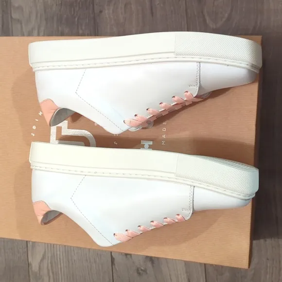 Sneakers by Joshua*s Heart of NYC Made in Italy Square Toe