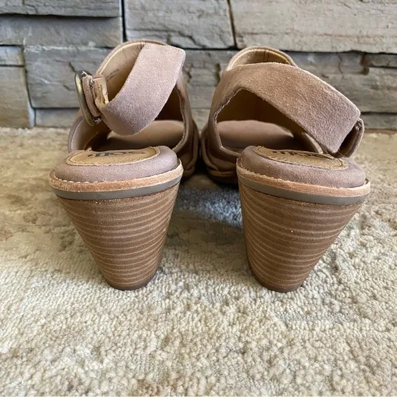 Sofft Mendi Heeled Sandals Tan Brown Suede Leather Open Toe Block Heel: 10M