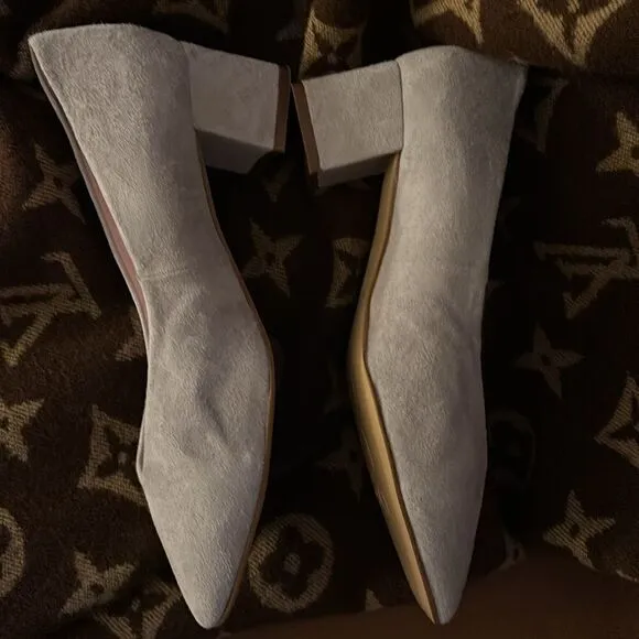 Sole Bliss Ingrid: Pale Gray Suede Shoes Size 38 / Néw No Box
