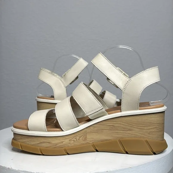 SOREL WOMENS JOANIE III ANKLE STRAP OPEN TOE PLATFORM SANDALS IN CHALK **NWT**