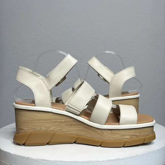 SOREL WOMENS JOANIE III ANKLE STRAP OPEN TOE PLATFORM SANDALS IN CHALK **NWT**