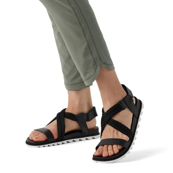 Sorel Women’s Roaming Decon Sandals for Women 6 Black
