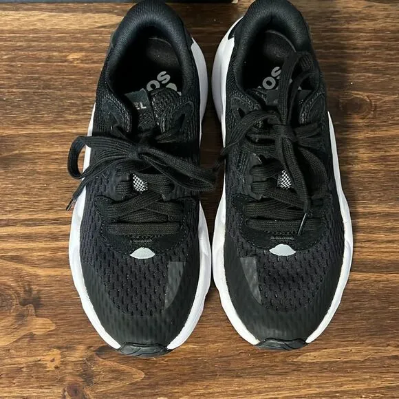 SOREL Kinetic Renegade Lace Lite Black Sneakers, Women’s Size 6.5
