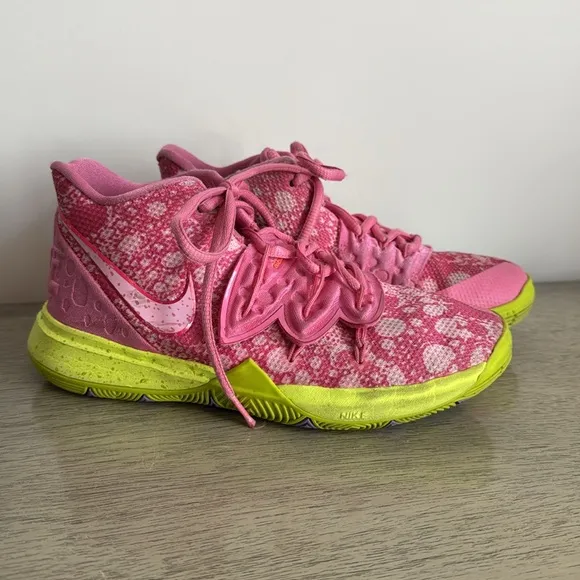 SpongeBob SquarePants x Kyrie 5 PS 'Patrick' Sneakers Size 3.5 Youth