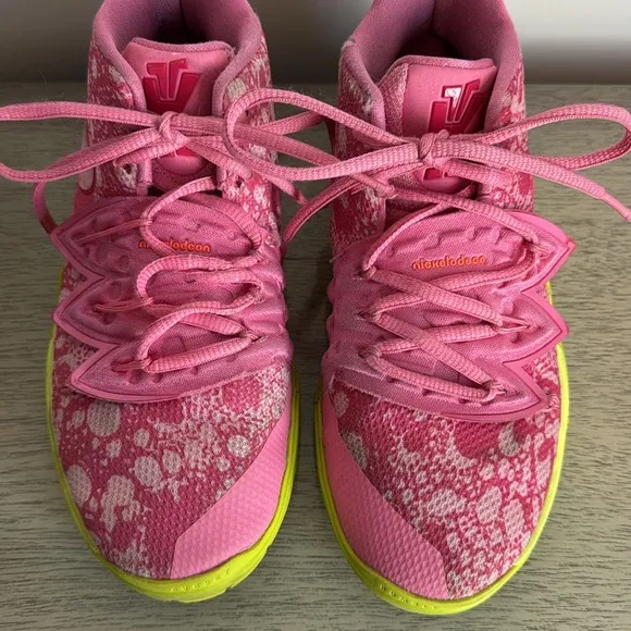 SpongeBob SquarePants x Kyrie 5 PS 'Patrick' Sneakers Size 3.5 Youth