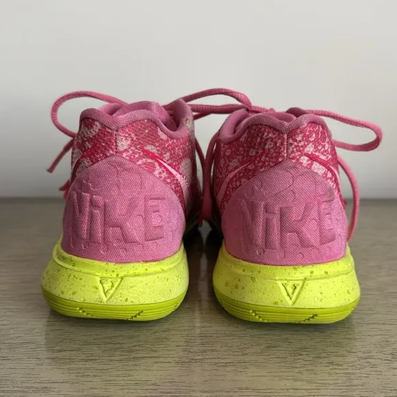 SpongeBob SquarePants x Kyrie 5 PS 'Patrick' Sneakers Size 3.5 Youth