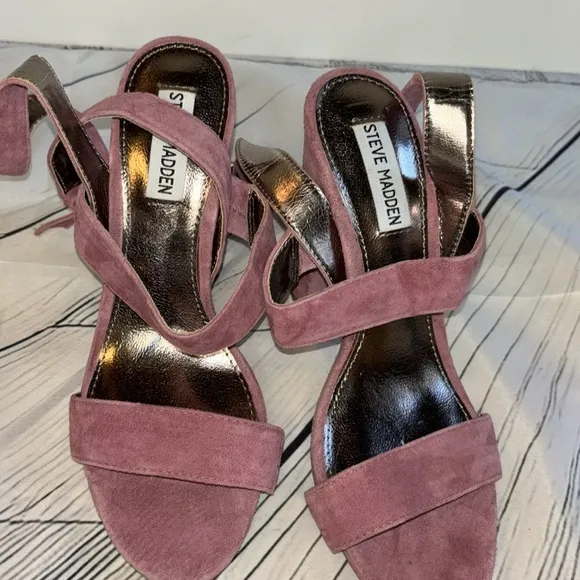 Steve Madden Mauve “CANAAN” Strappy Block Heel Suede Sandals Size 7.5