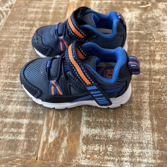Stride‎ Rite Made2play® Boys Journey Sneaker 5.5XW