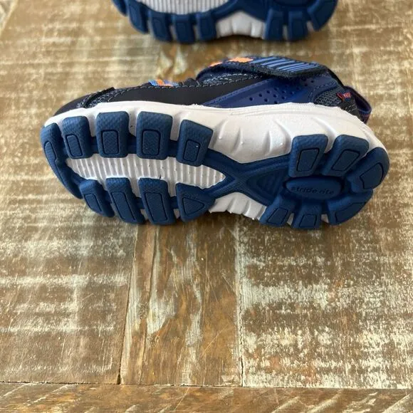 Stride‎ Rite Made2play® Boys Journey Sneaker 5.5XW