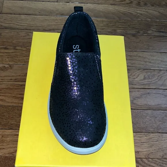 STRIVE Florida II Sneakers Black &amp; Purple Sparkle Women’s Size 7