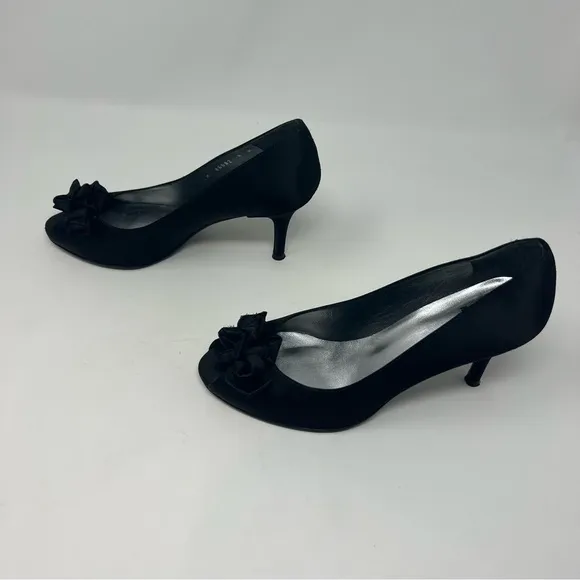Stuart Weitzman Black Satin Ruffle Peep Toe Pump Heel Shoes