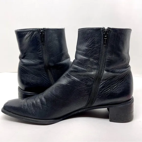 Stuart Weitzman Square Toe Leatherr Ankle Boots Size 10.5M