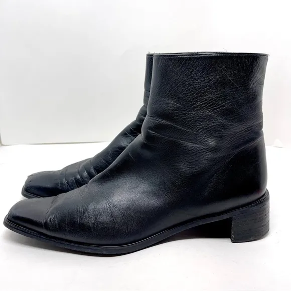 Stuart Weitzman Square Toe Leatherr Ankle Boots Size 10.5M