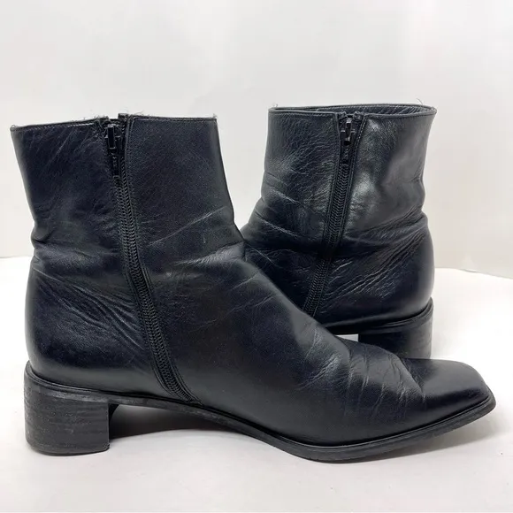 Stuart Weitzman Square Toe Leatherr Ankle Boots Size 10.5M