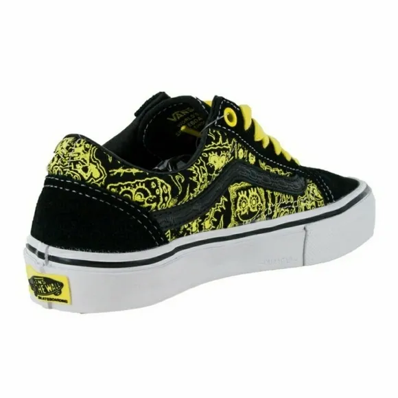 Sz 4 - Vans x Spongebob &quot;Skate Old Skool&quot; Sneakers (Gigliotti) Classic Skate Sh…