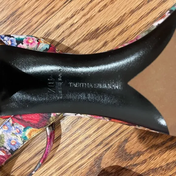 Tabitha Simmons 10 Floral Heel NWOT