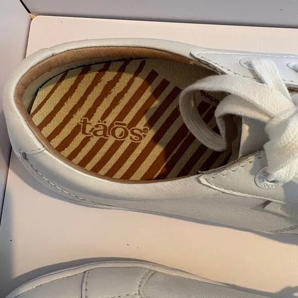 Taos Footwear Plim Soul Lux White Leather Sneakers Womens Size 8