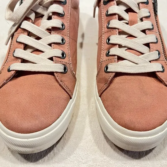 Taos Footwear Z Soul Sneakers 8W Clay/Cream Distressed