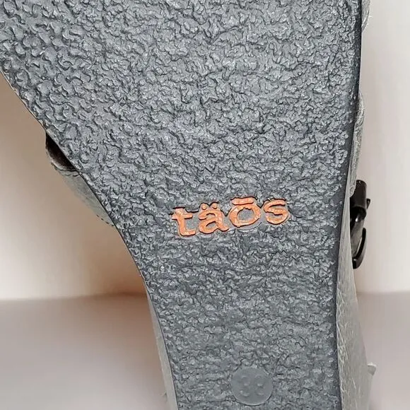 Taos Grey Wedge Sandals Size 38 (7 - 7.5)