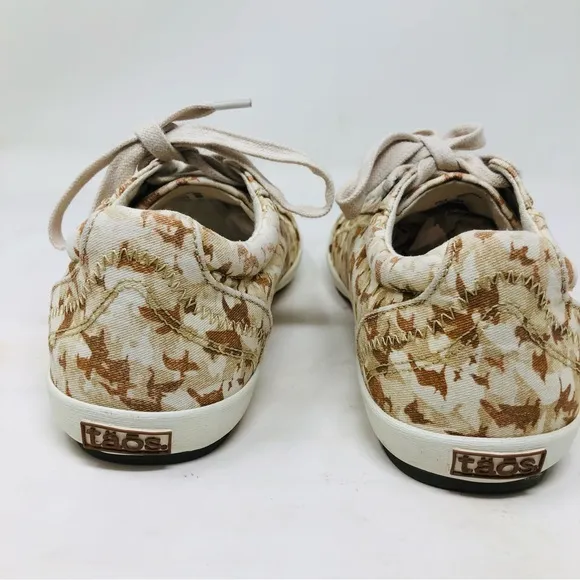 Taos New Star Fabric Sneakers