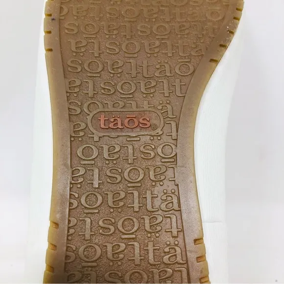 Taos New Star Fabric Sneakers