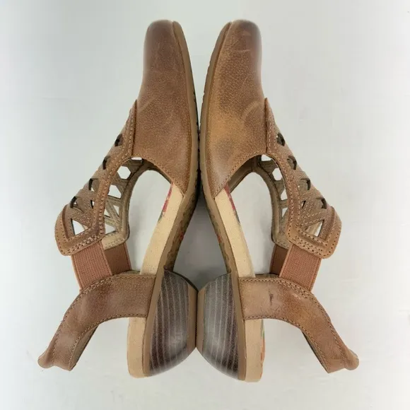 Taos size 7 Women’s Faith Brown Leather Slingback Comfort Shoes