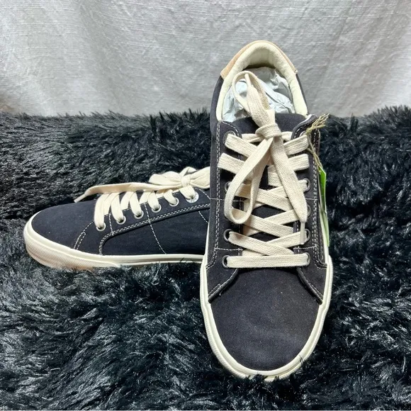 TAOS Z Soul Style Black and Tan Sneakers Ladies 8.5 NEW W BOX DISTRESSED