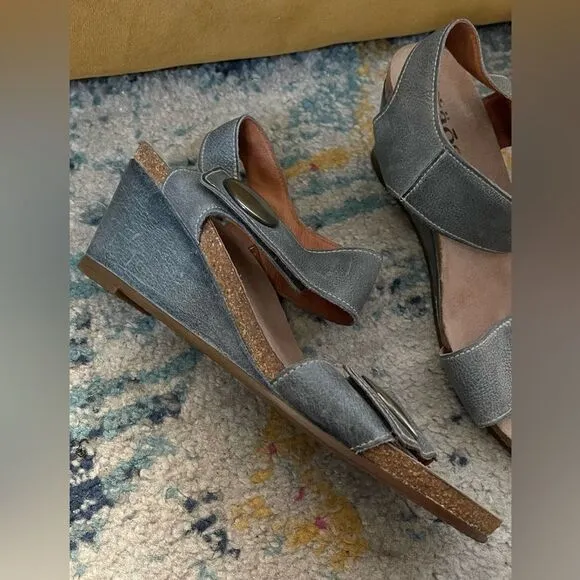 Taos Carousel Two Strap Wedge Sandal Slate Blue 38