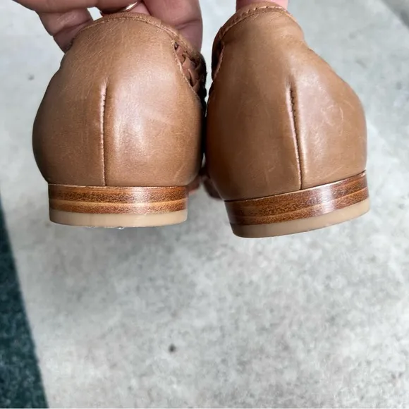 Taryn Rose Beatriz Ballet Flats Woven Cap Toe Tan  Women's Size 8.5