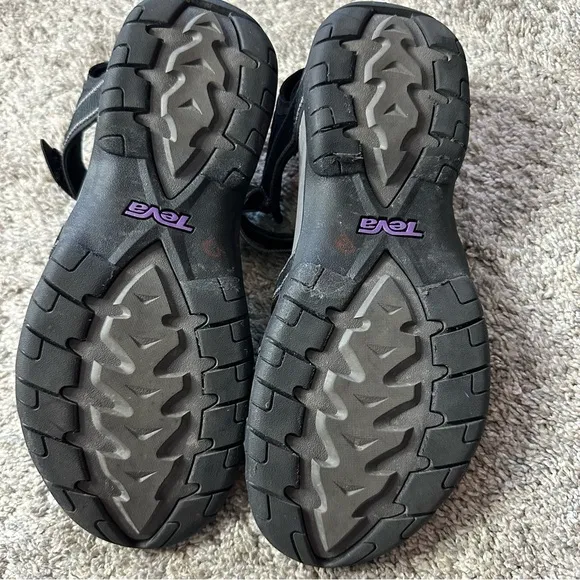Teva Tirra sandal sz 10 black gray purple hiking outdoors adjustable strap vegan