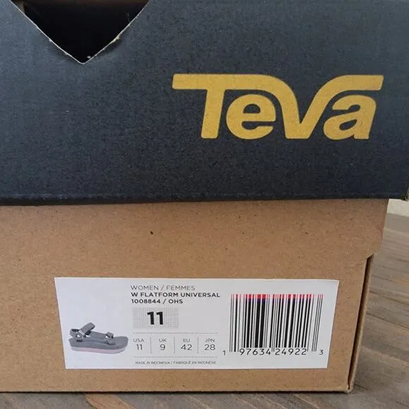 Teva Women Flatform Universal Sz 11 Grey Pink Strappy Sandals Hook and Loop NEW