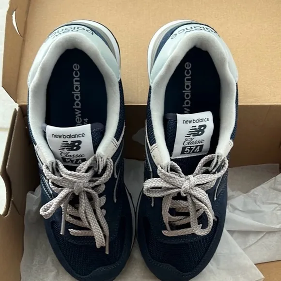 The New Balance 574