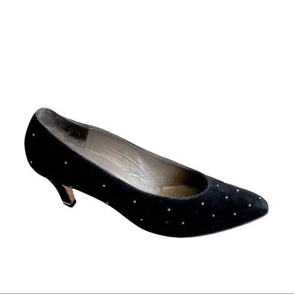 THOMAS WALLACE Vintage Black Suede Pointy Toe Pumps Heels With Stud Detail 9