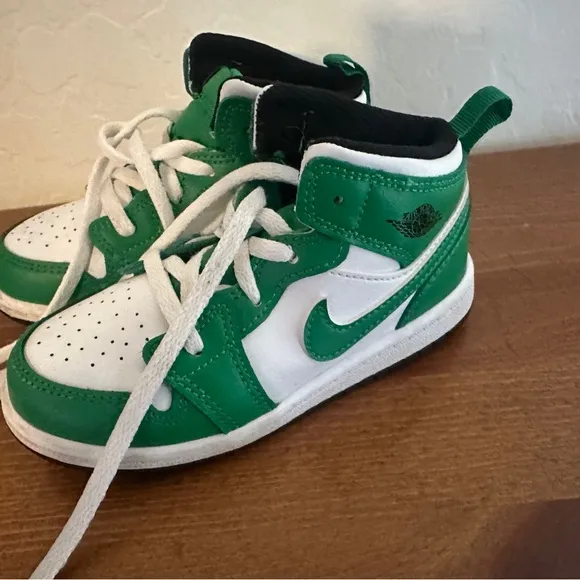 Toddler Lucky Green and White Nike  Mid Jordan Sneakers Celtics 9C