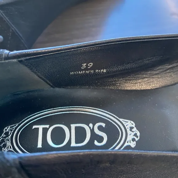Tod’s Women’s Ballerina shoes - never worn